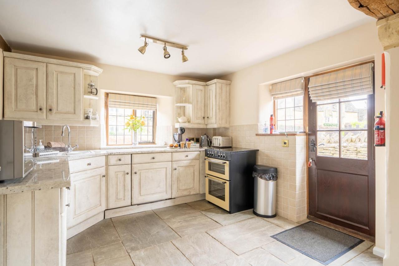 Cotswold Thatched Cottage Mickleton  Bagian luar foto
