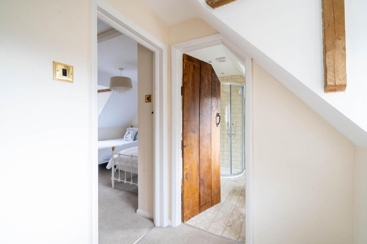 Cotswold Thatched Cottage Mickleton  Bagian luar foto