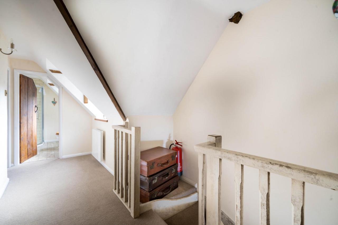 Cotswold Thatched Cottage Mickleton  Bagian luar foto